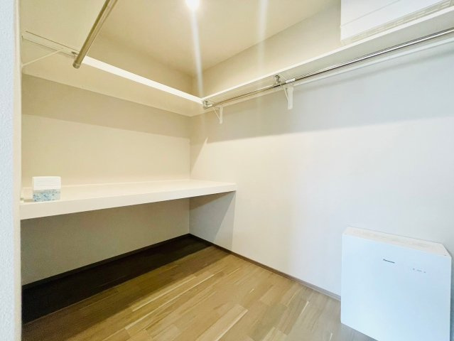 長久手市前熊一ノ井戸建の収納|WIC