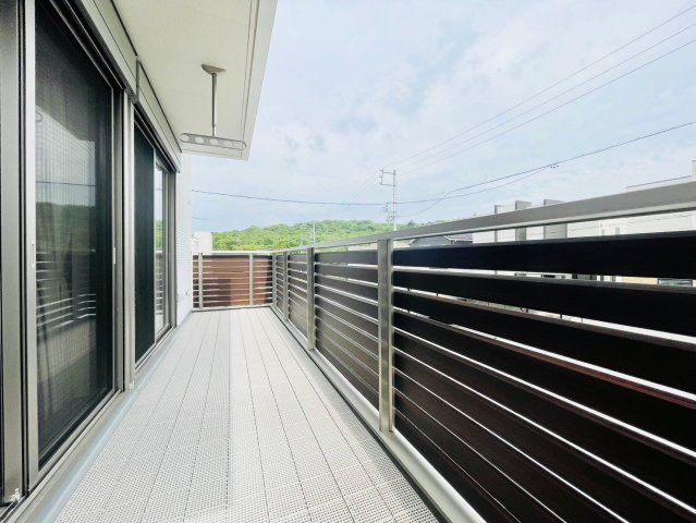 長久手市前熊一ノ井戸建のバルコニー|バルコニー②