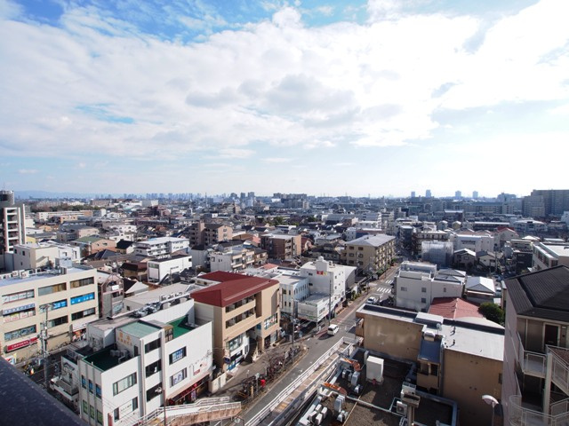 プラウド阪急塚口駅前の展望
