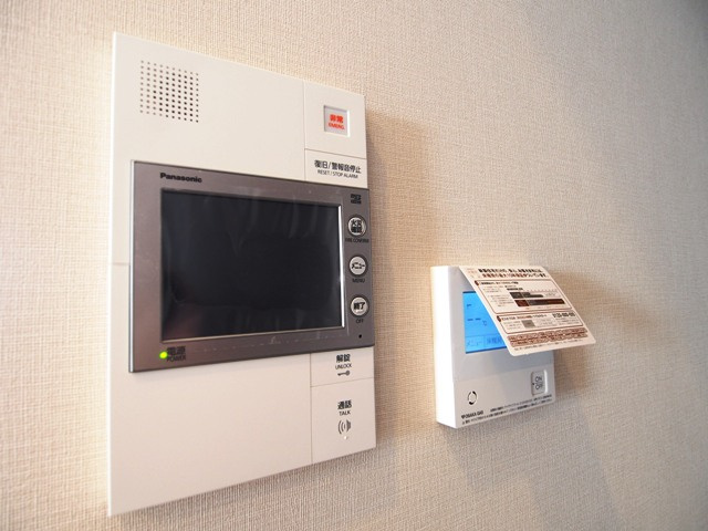 プラウド阪急塚口駅前のセキュリティ