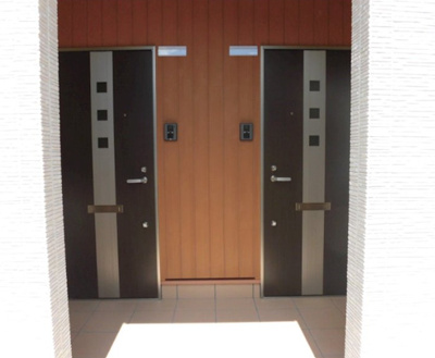 【エントランス】 | ロッヂえざかA | エントランス★