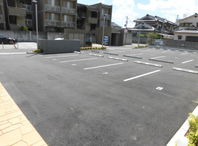 【駐車場】 | ロッヂえざかA | 駐車場★