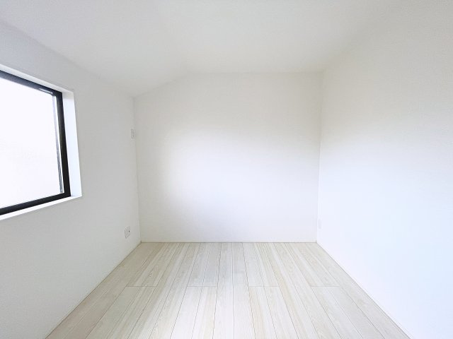 新築戸建・建売　いわき市内郷高坂町2期　全1棟　高坂小・内郷第一中の洋室