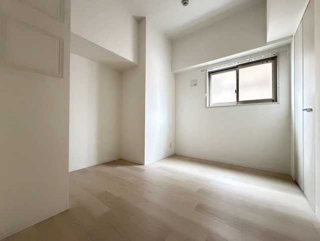 グランコート北園の洋室