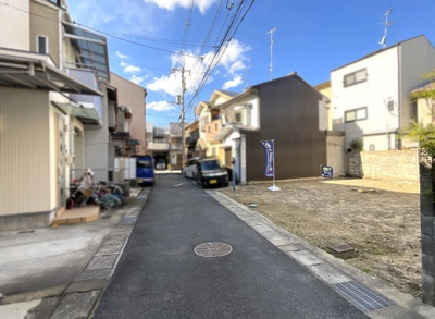 【前面道路含む現地写真】 | 城陽市枇杷庄島ノ宮　注文建築　条件なしの土地 | 静かで交通量の少ない住宅街です(*´▽｀*)児童公園も近くにあり、小さいお子様のいらっしゃるご家庭にもおすすめの建築用地です。