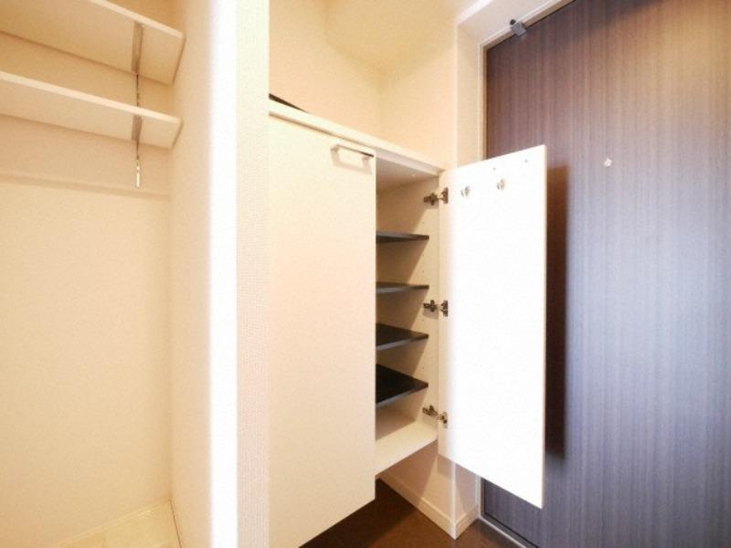 スペーシア江坂広芝町の収納