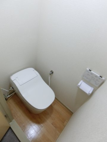 ルグラン嶋津の居間・リビング