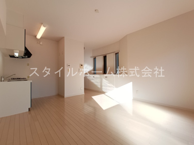 【居間・リビング】 | デルフィカーサ