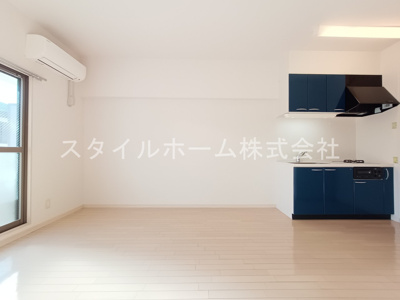 【居間・リビング】 | デルフィカーサ