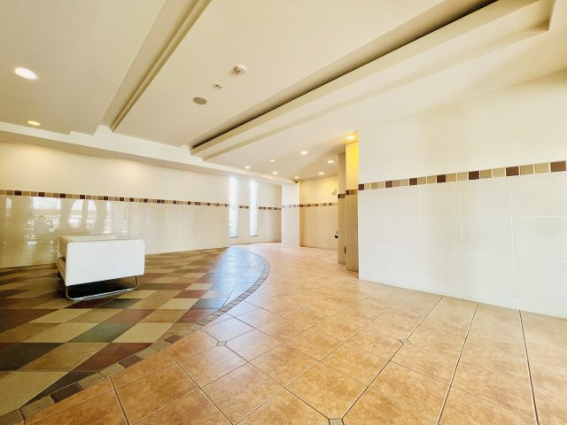 サンクレイドル並榎のエントランス|高級感溢れるエントランスホール