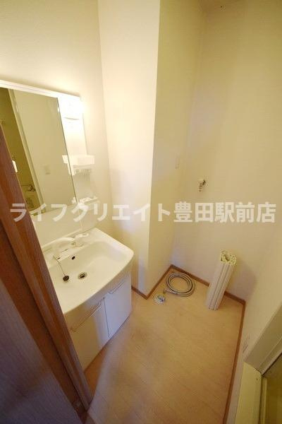 シェルムの洗面所