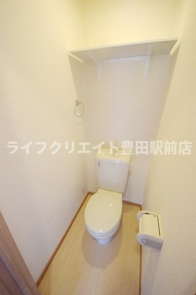 シェルムのトイレ
