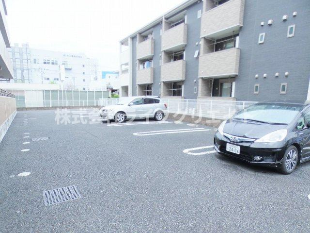 Still Ⅰの駐車場