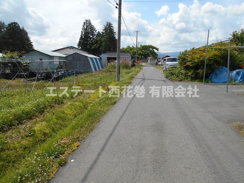 花巻市上根子下田　土地の前面道路含む現地写真|前面道路