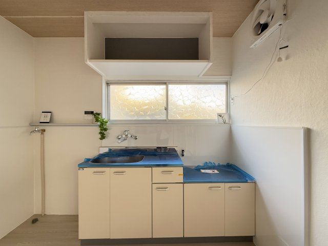 一宮東町貸家のキッチン