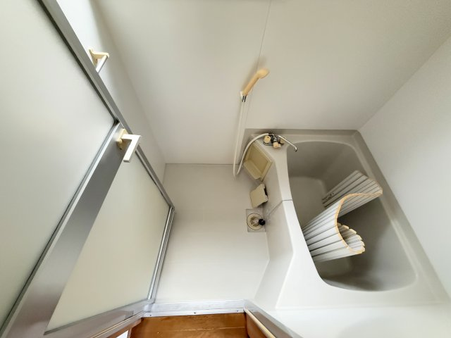 一宮しなね貸家の浴室