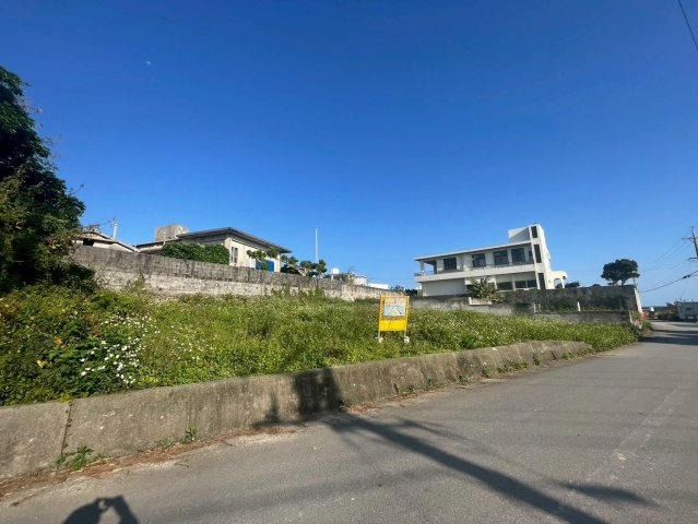 【土地】糸満市喜屋武-①区画（全2区画）の前面道路含む現地写真|直ぐにご案内できます♪