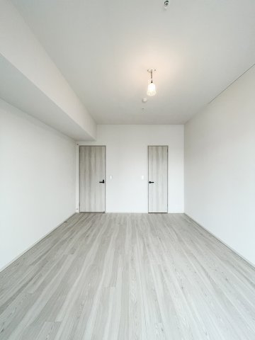 港区港南３丁目の賃貸マンションの洋室