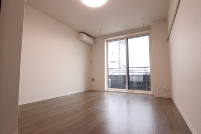 レイアウトが組みやすそうなお部屋ですね♪