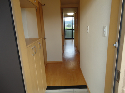 【玄関】 | メゾン・ティアラ | 玄関