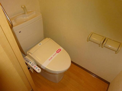 【トイレ】 | メゾン・ティアラ | シャワー付トイレ