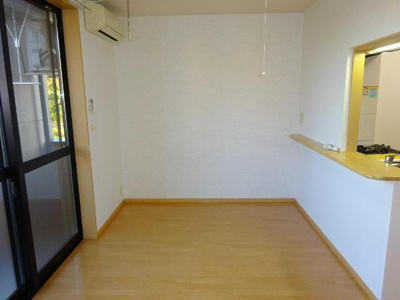 【居間・リビング】 | メゾン・ティアラ | リビング