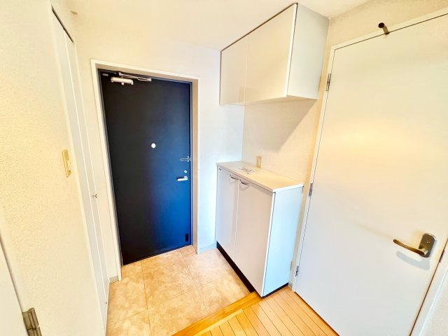 アスモグランデの玄関|※別部屋参考写真
