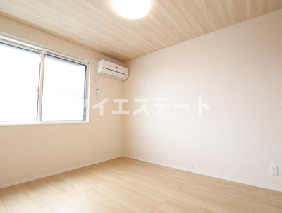 【洋室】 | エクスプレス新八代 A棟