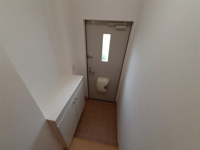 カーサ　エレガンテ　Ⅱの玄関