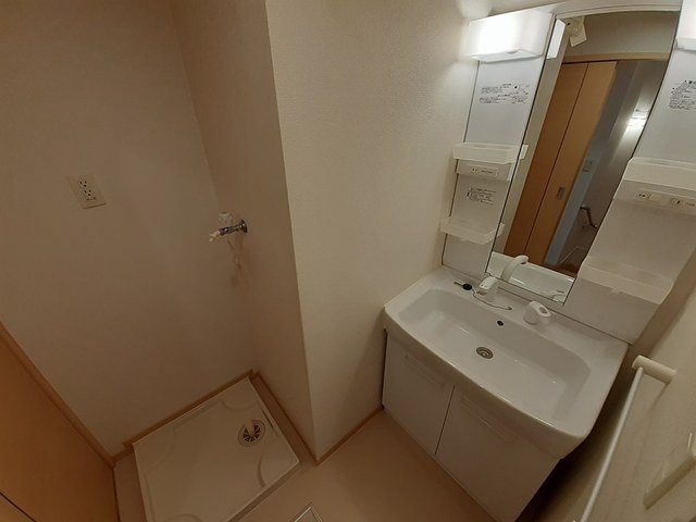 カーサ　エレガンテ　Ⅱの洗面所