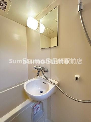 レオパレスみそのの洗面所|スペースが確保できる洗面所です