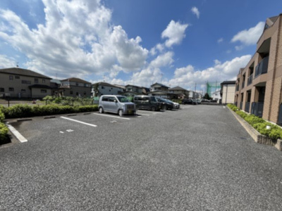 【駐車場】 | オークアベニュー | カースペースがあります