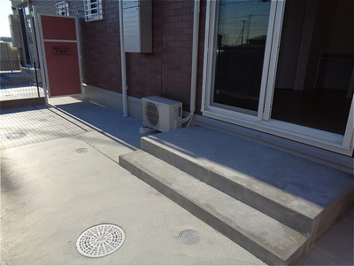 【庭】 | フランボワーズ中島