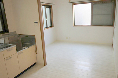 【居間・リビング】 | シティハイムフォーサム２ | ※別タイプの室内写真となり、実際のお部屋とは異なります。