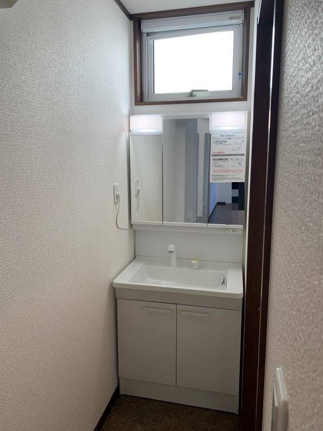 八戸市類家5丁目の独立洗面台