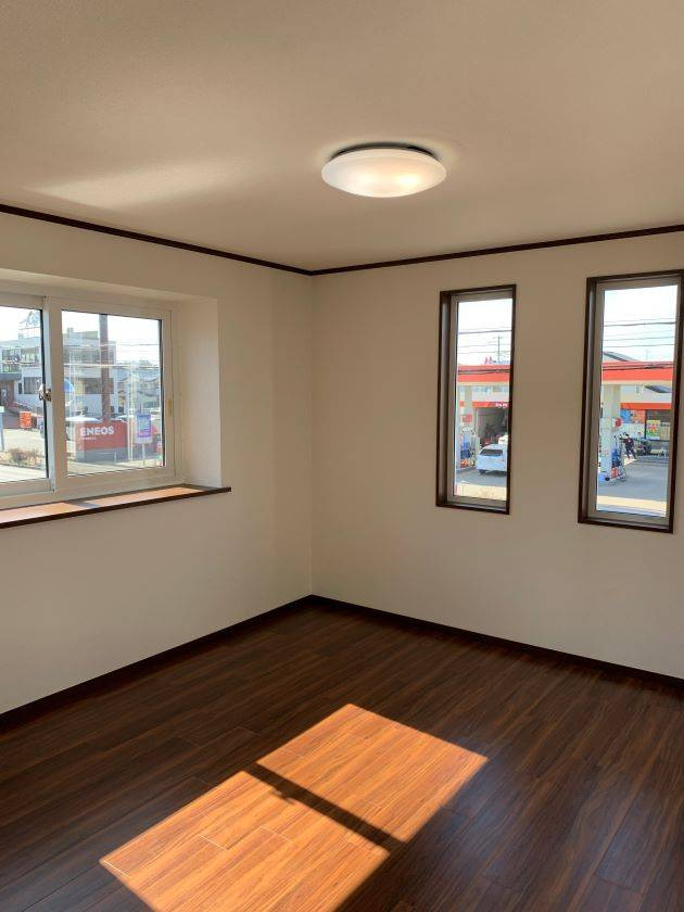 八戸市類家5丁目の洋室