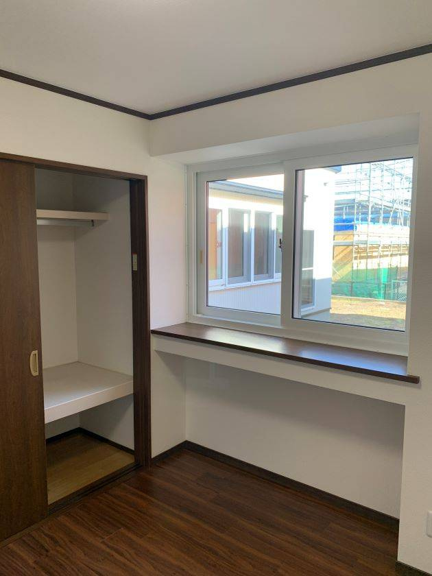 八戸市類家5丁目の洋室