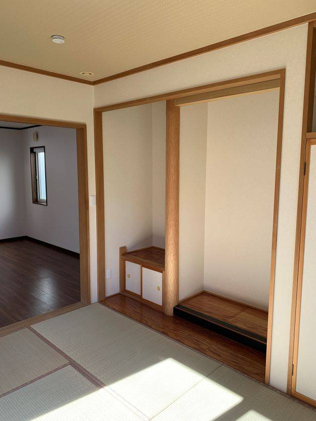 八戸市類家5丁目の和室