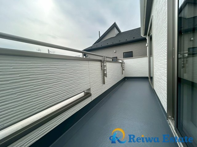 新築戸建　高座郡寒川町小谷2丁目　全12棟のバルコニー