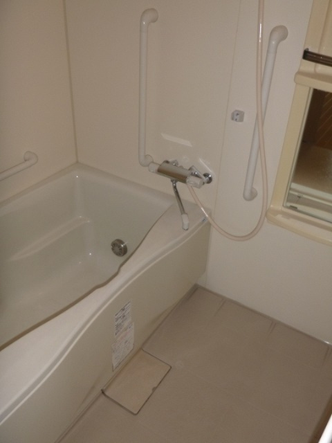 アンクラージュの浴室