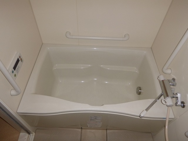 アンクラージュの浴室