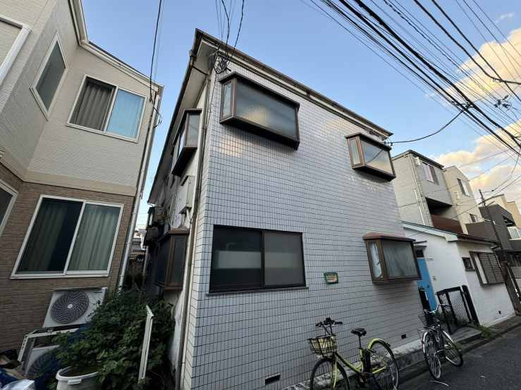 ハイムカトレア中野の外観