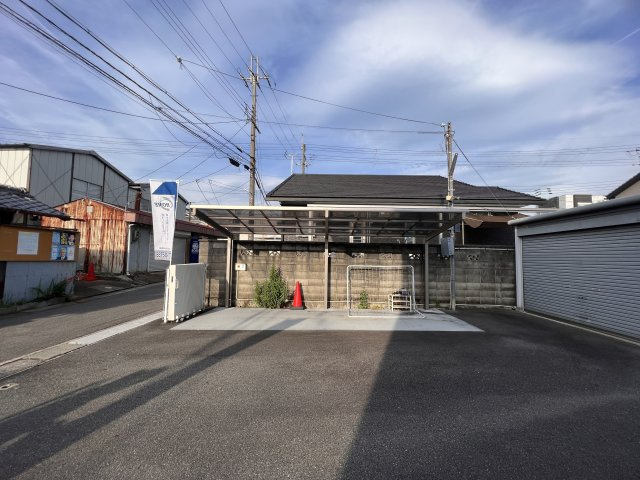 宇治市小倉町の事業用地の駐車場