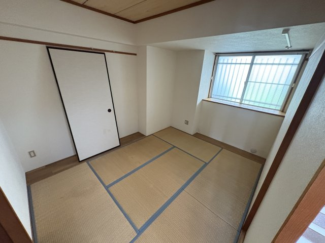 ヴィユー歌敷山の子供部屋