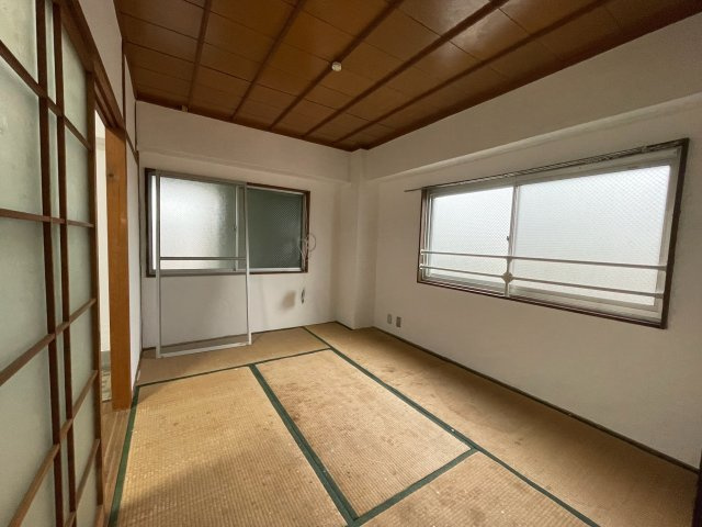 道本グリーンハウスの和室