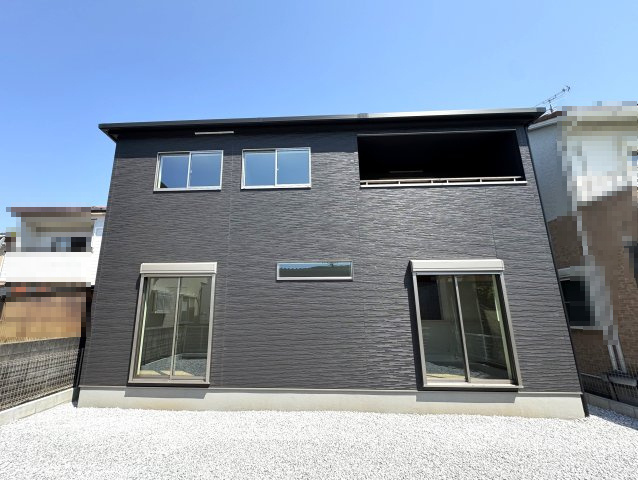 高知市長浜の外観|南庭側