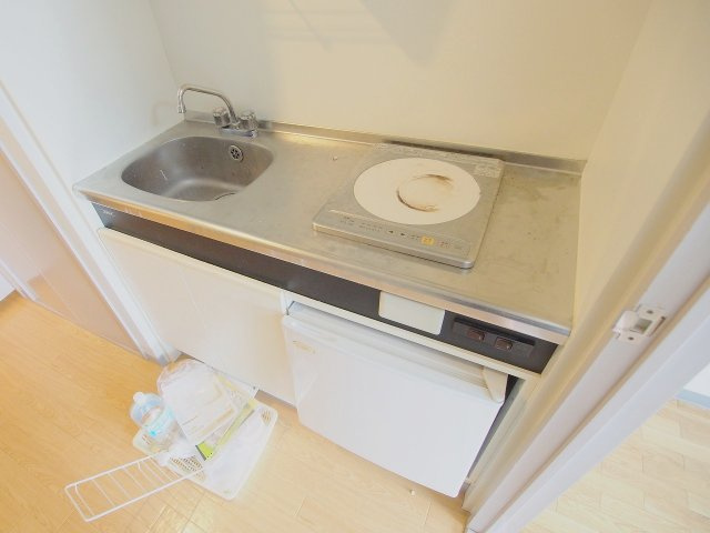 広島市安佐南区中筋１丁目の賃貸マンションのキッチン