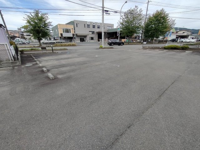 サニーグランデの駐車場