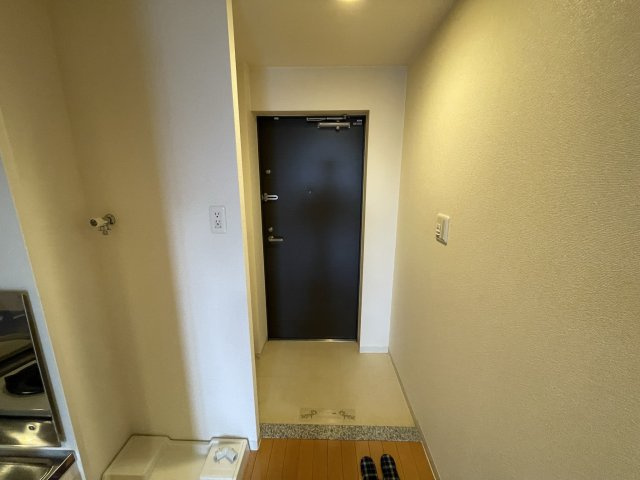 ルクレ阿波座レジデンス　仲介手数料無料の玄関