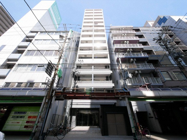フォーリアライズ本町レクス